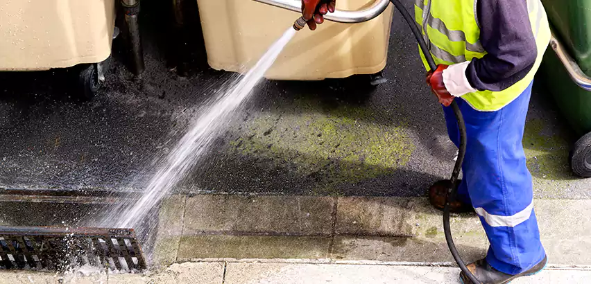 Jet Drain Cleaning in Englewood